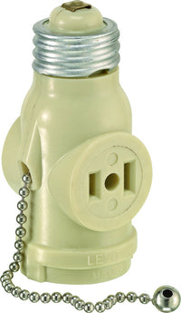 Leviton Plastic Lampholder w/Outlet & Pull Chain 1 pk