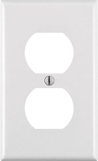 Leviton White 1 gang Plastic Duplex Outlet Wall Plate 1 pk (Pack of 20)