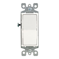 Leviton Decora 15 amps Single Pole Rocker Illuminated Switch White 1 pk