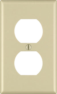 Leviton Ivory 1 gang Thermoset Plastic Duplex Outlet Wall Plate 1 pk