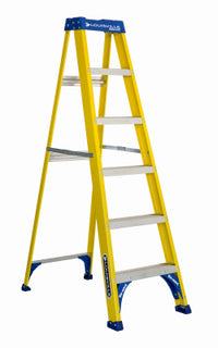 Werner 6 ft. H Fiberglass Step Ladder Type I 250 lb. capacity