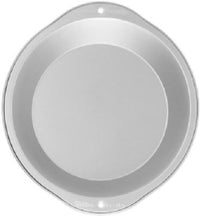 Wilton 9 in.   L Pie Pan Silver